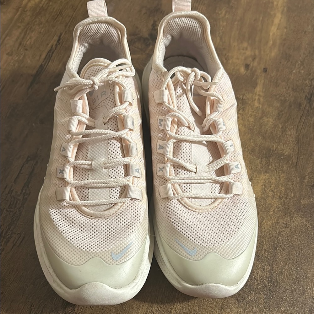 Nike Air Max Cream Sneakers with Breathable Mesh